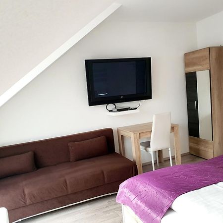Kempf Apartments 러스트 외부 사진