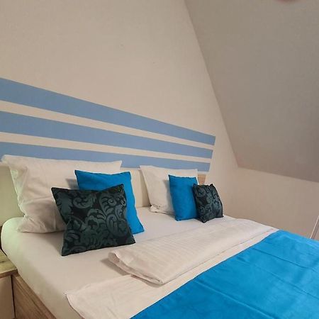 Kempf Apartments 러스트 외부 사진
