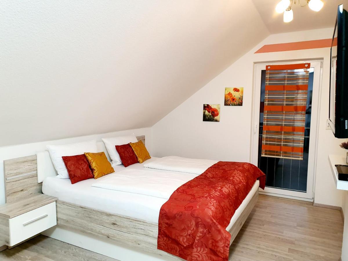 Kempf Apartments 러스트 외부 사진